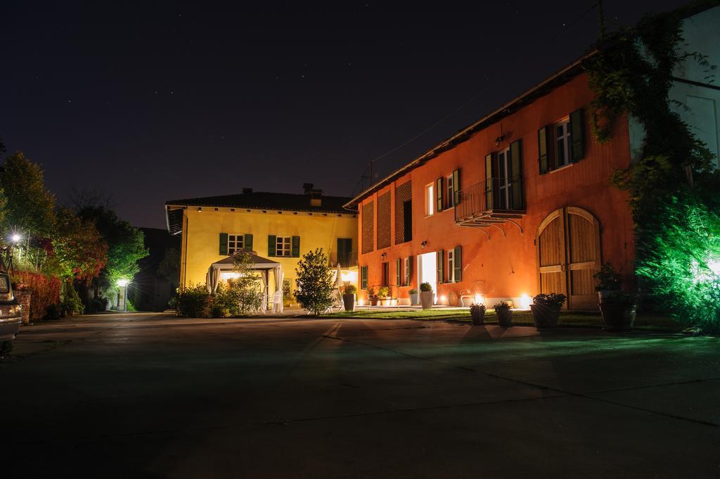 Agriturismo Paitin Альба Экстерьер фото